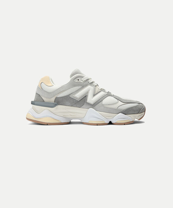 Tenis New Balance Para Mujer Gris image number null